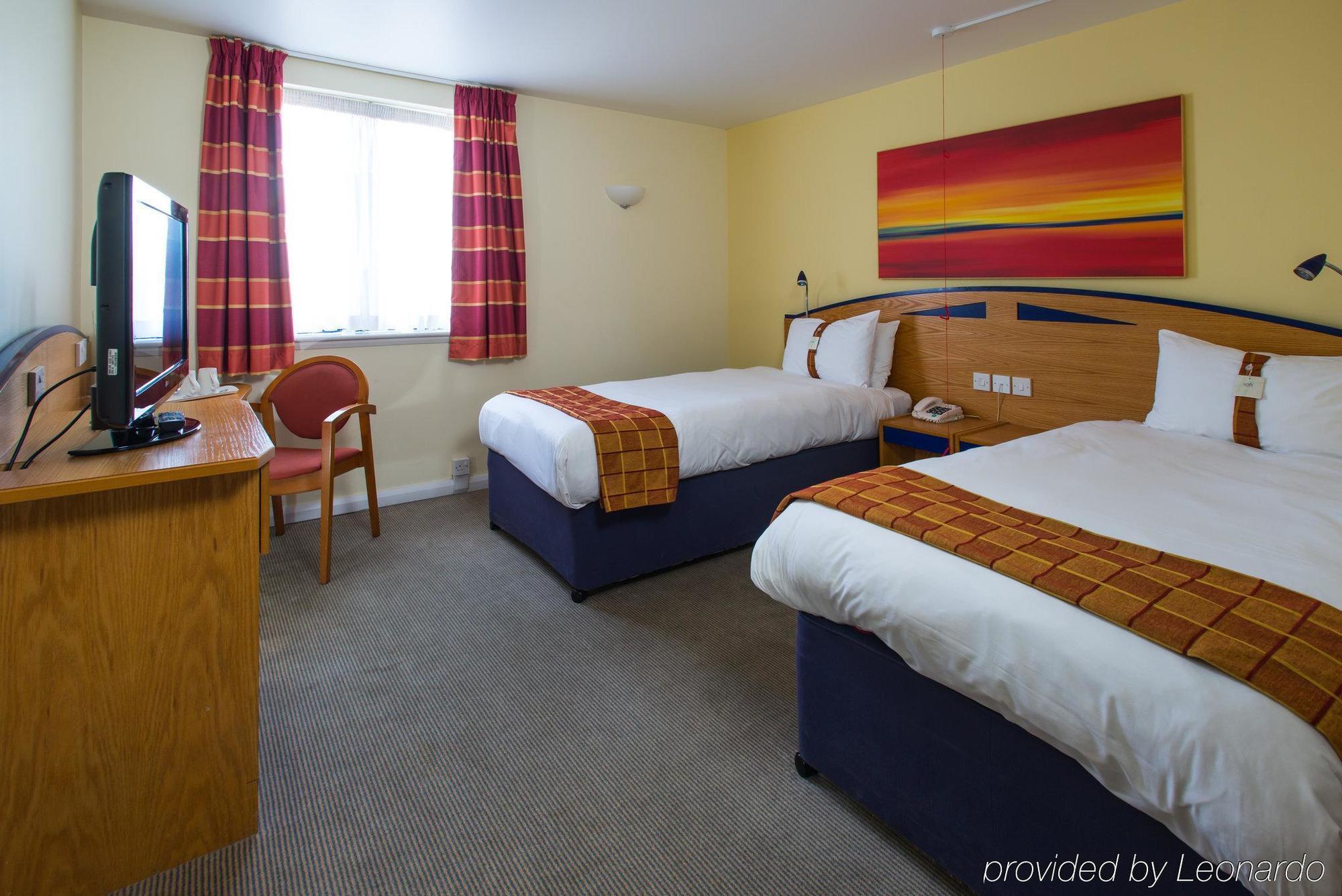 Holiday Inn Express London - Dartford By Ihg Exterior photo